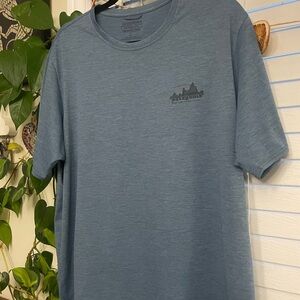 Patagonia Men's Blue T-Shirt